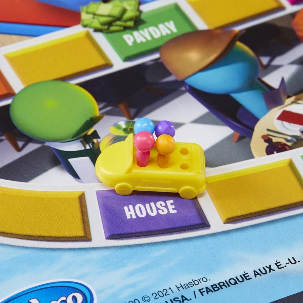 Hasbro The Game of Life English Edition Play and Learn English Fun