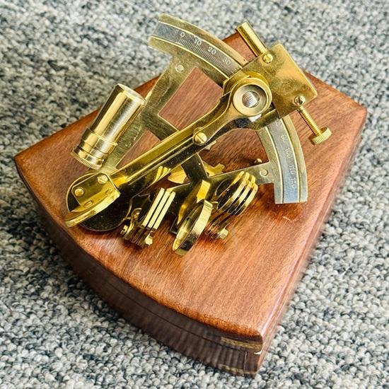 Stanley London Nautical Brass Marine 5 Sextant with Wooden Box Marine Maritime Home Decor 7690₽