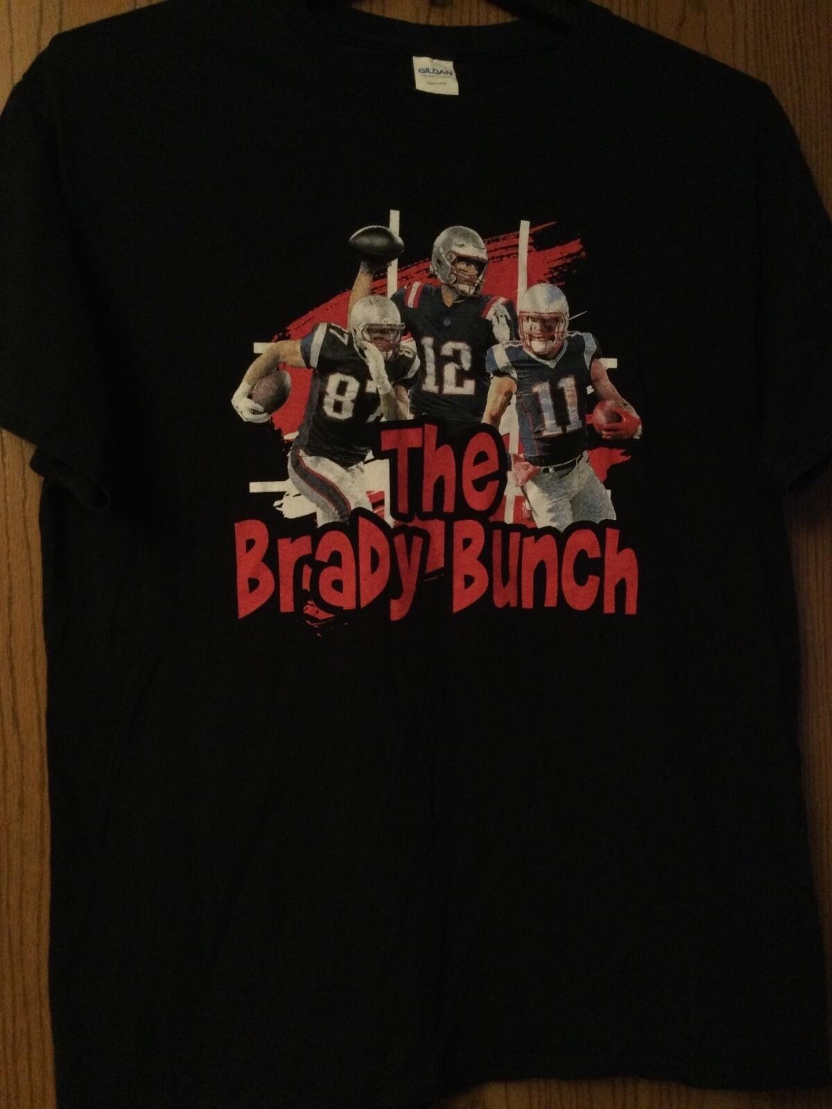 Tom Brady - “The Brady Bunch” - Black Shirt - L M