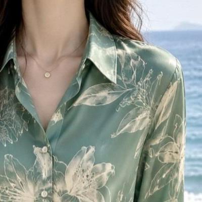 Green floral print long sleeved lapel shirt modern elegance casual fashion women's clothing versatile style elegant button down top