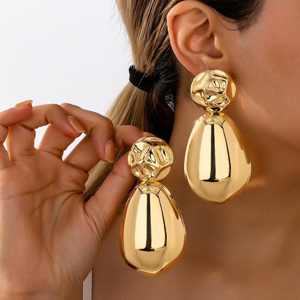 New Arrival: European & American Style Metal Geometric Earrings with Exaggerated, Fashionable Design for Women