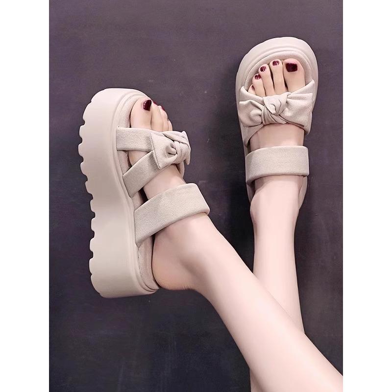 Fashion NEW Casual 8CM Wedge Slippers for Women Summer Non Slip Platform Sandals Woman Open Toe Comfortable Female Chunky Beach Slippers