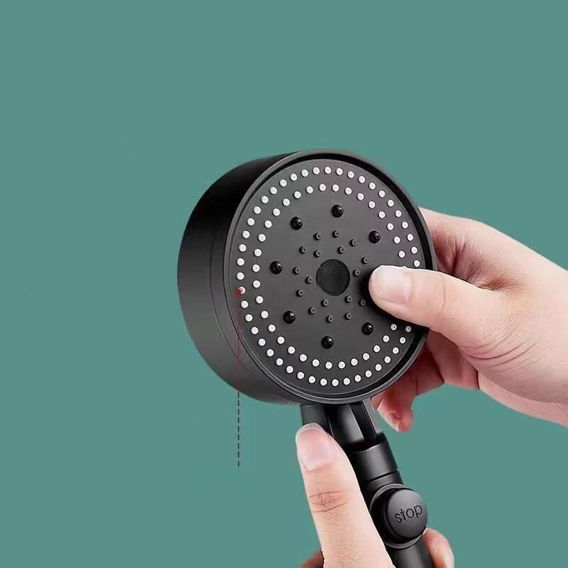 Pressure filtration showerhead, household bathroom showerhead, showerhead with high pressure and pressurized water outlet