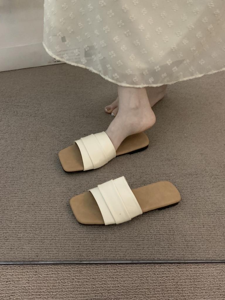 French evening red one-word slippers women's shoes wear 2025 summer vacation beach with skirt sandals