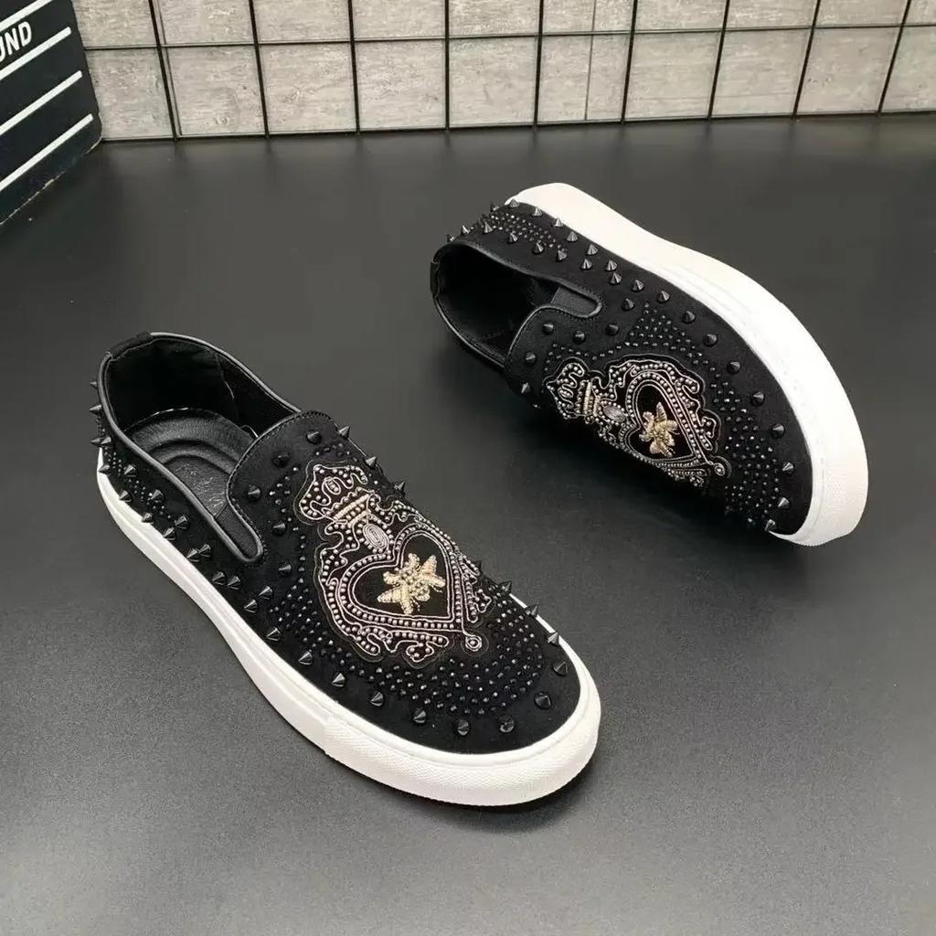 Shoes for Men Leather Casual Shoes Man Fashion Trend Luxury Embroidery Rivet Flat Mens Sneakers Shoes Leisure Slip-on Loafers