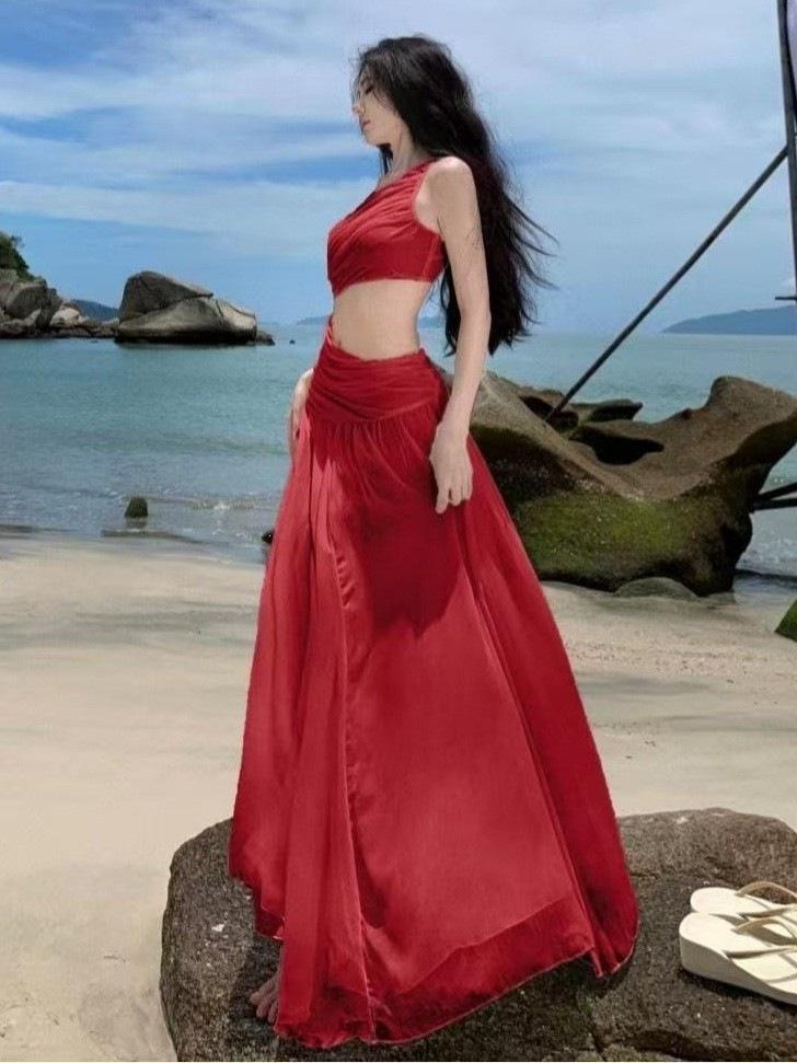 Pure Desire Spice Girl Slanted Shoulders Exposed Waist Atmosphere Vacation Style New Hollow Split Fork Seaside Super Fairy Big Swing Dress