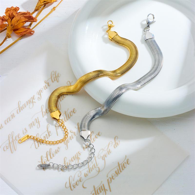 Gold Herringbone Snake Chain Bracelet, Adjustable Flat Snake Bone Bangle, Elegant Chunky Jewelry for Women Daily Wear Gift