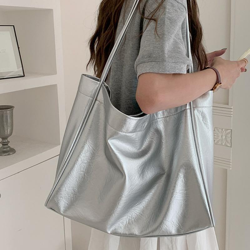 Retro large-capacity bag women's new trendy versatile tote bag fashion lazy wind shoulder commuter bag