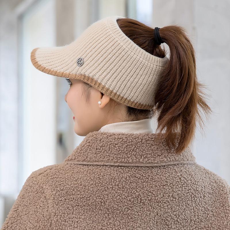 Lightweight Knit Open Top Hat For Women With Letter Embroidery For Outdoor Warmth