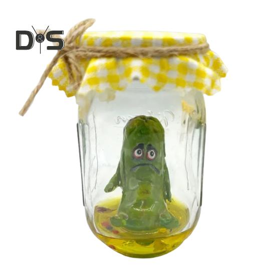 Grumpy Pickle Sculpture In Clear Jar Sad Anxious Pickled Cucumber Figurine Statue Home Office Desktop Decoration Ornament Christmas Gift