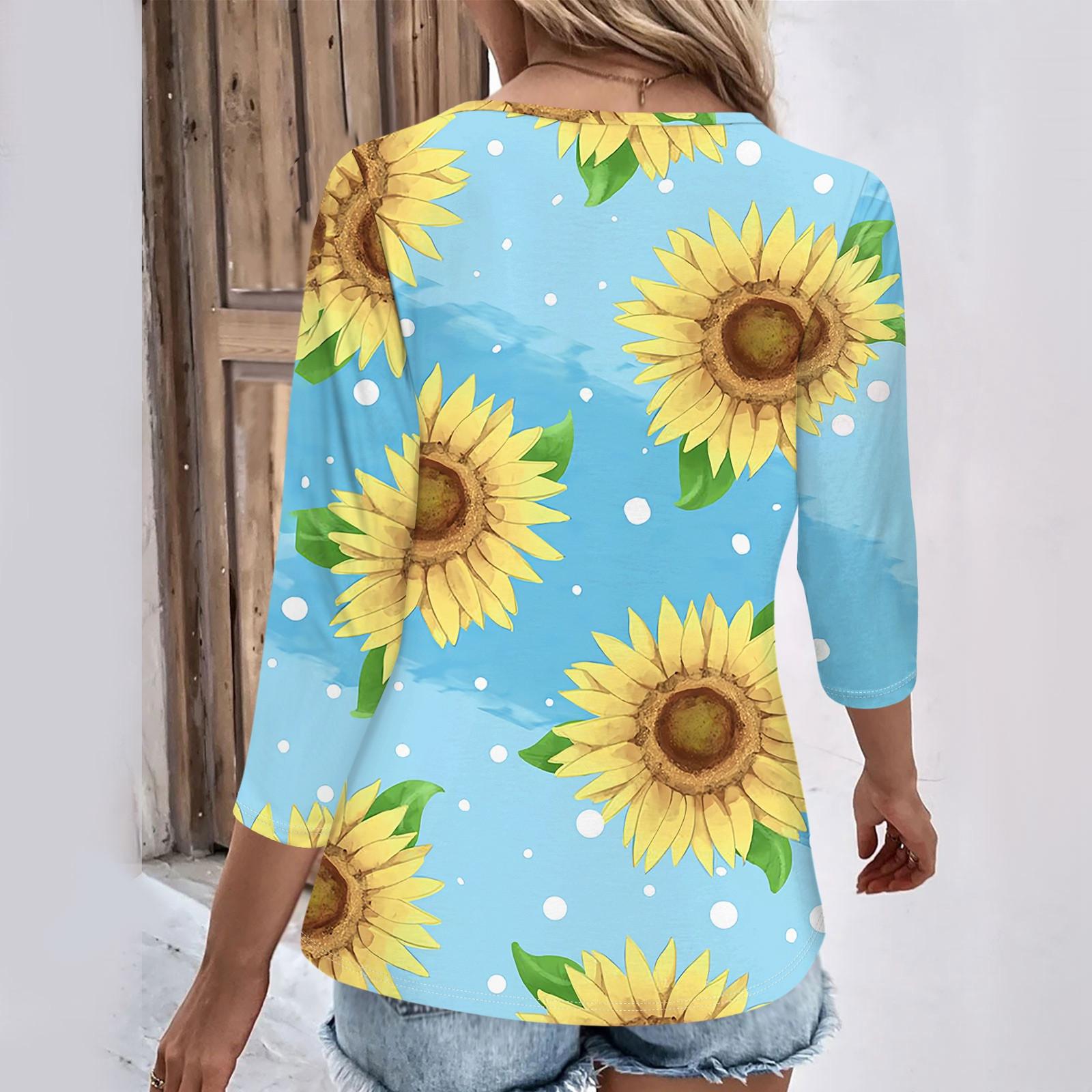 Женские повседневные футболки с рукавом 3/4 для выходных с V-образным вырезом и принтом — фото 5