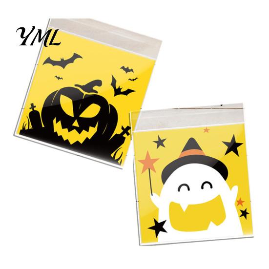 Small Plastic Bags for Treats 100 Pcs Halloween Treat Bags, Self Adhesive Seal Clear Candy Dessert Cute Cartoon Pouches Cookie Trick or Party