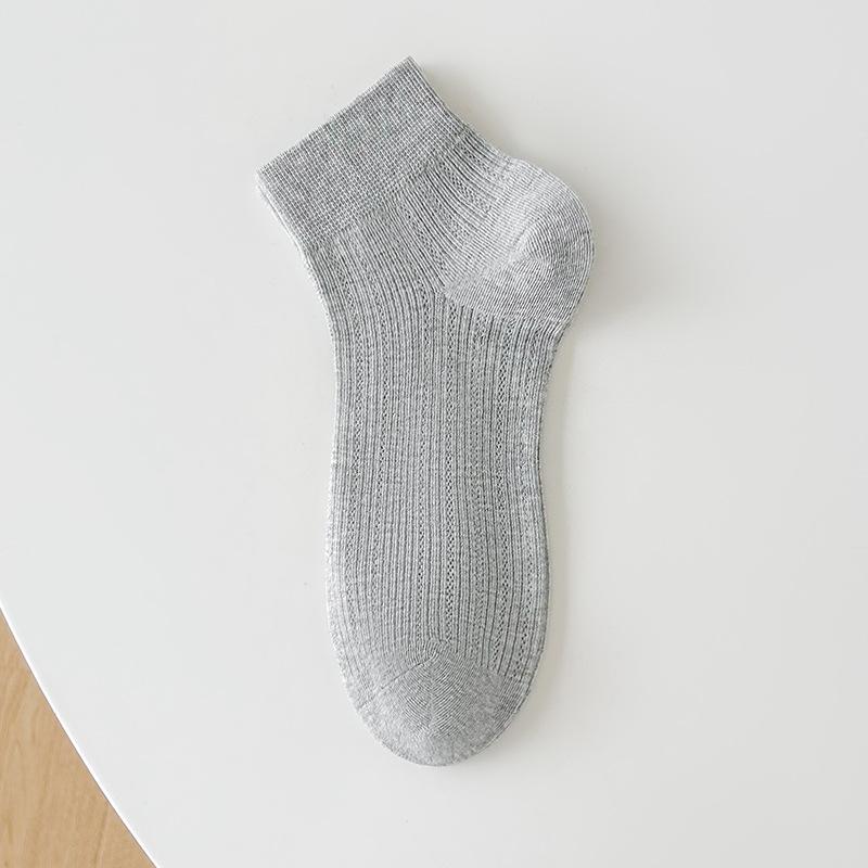 Female Summer Thin Mesh Breathable Sweat Absorption Lovely Small Fresh Boneless Short Tube Cotton Socks