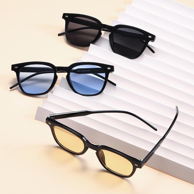Vintage Sunglasses Wome Sun Glasses UV Protection Ultralight  Eyewear Fashion Luxury PC Unisex Outdoor Glasses