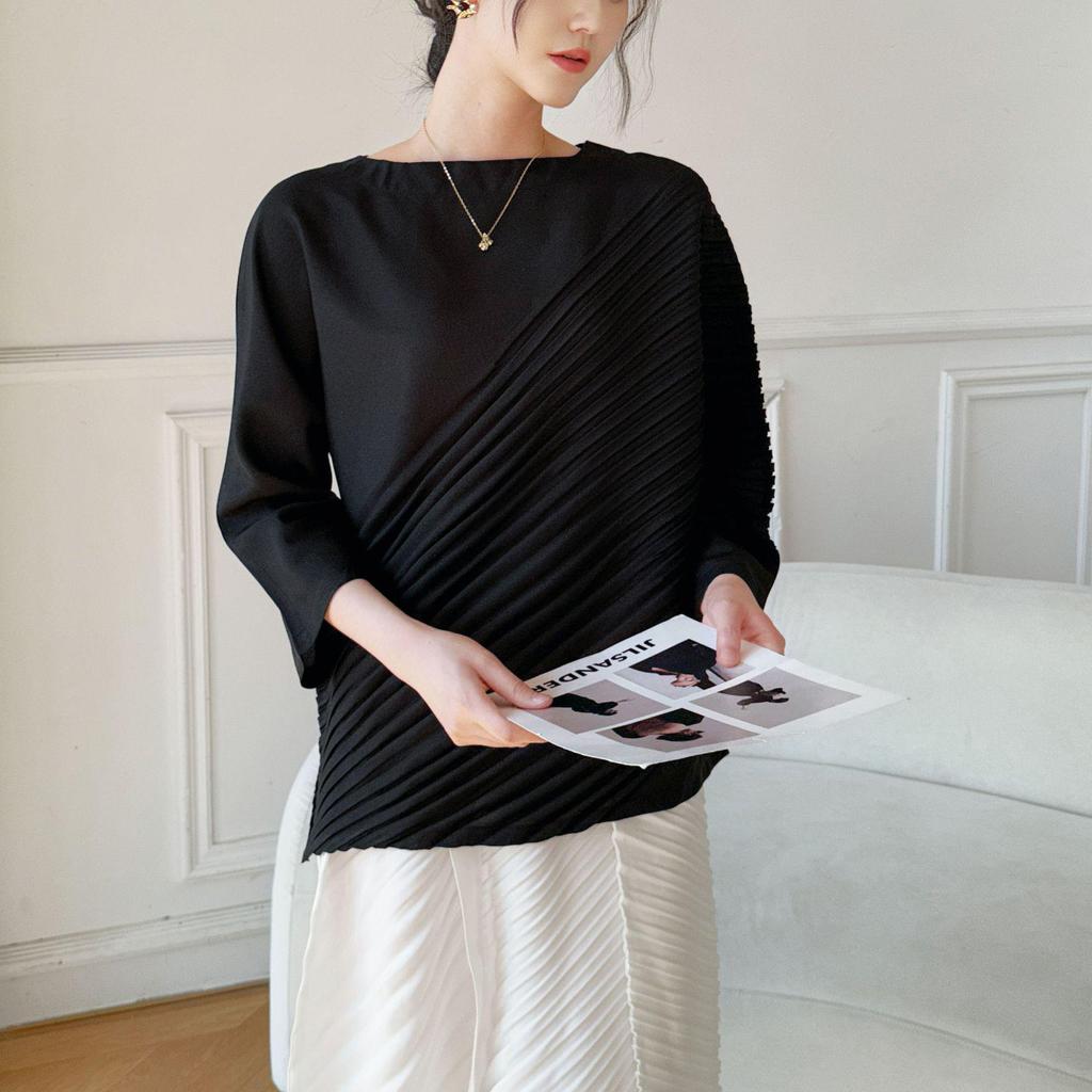 2026 Spring New Miyake High-End Irregular Pleated Plus Size Loose Casual Top
