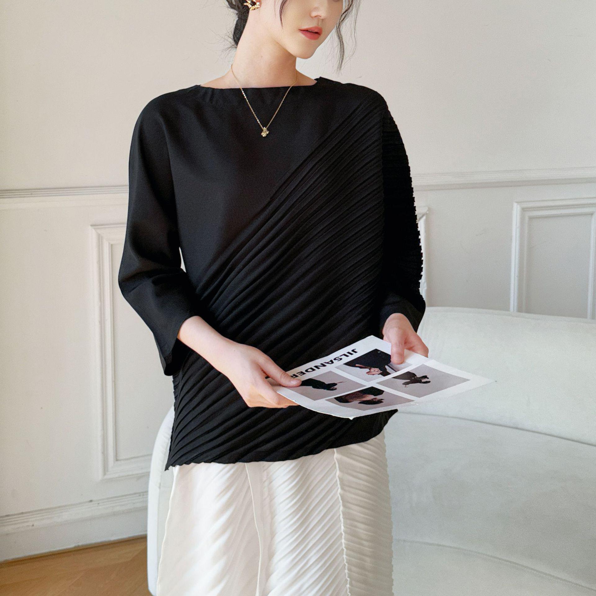 2026 Spring New Miyake High-End Irregular Pleated Plus Size Loose Casual Top One Size чёрный