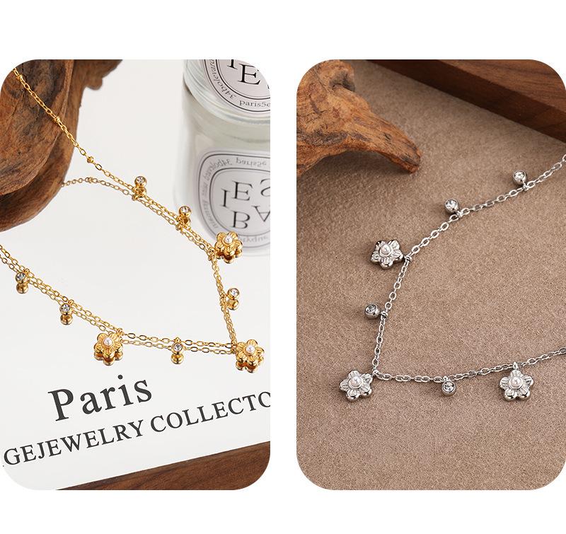 Korean Style Titanium Steel Small Flower Diamond Necklace for Women - Sweet Design Clavicle Choker