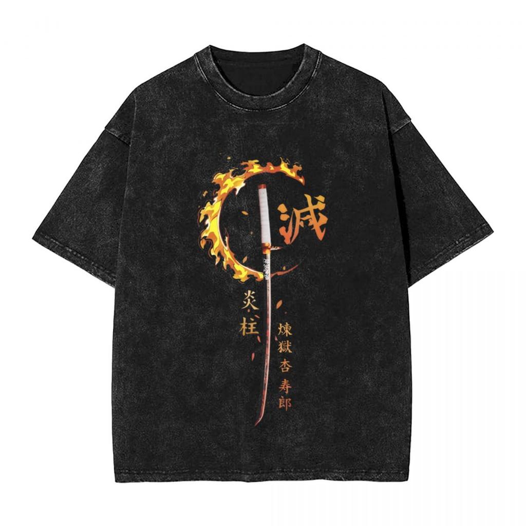 The Character Patterns on The Sports T-shirt From The Anime Demon Slayer Are Worn on The Street and Feature Comic Elements.