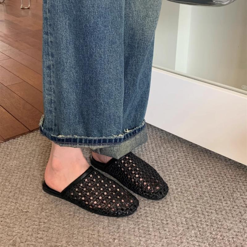 Fashion 2025 New Women Flat Sandals Mesh Knit Hollow Braided Summer Breathable Non Slip Slip-On Dressy Casual Vacation Slides Slippers