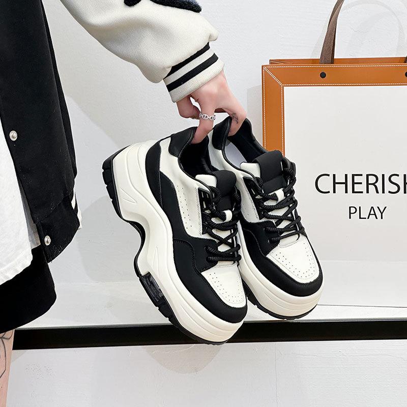 

Thick-soled air cushion Rubik s cube breadboard shoes for women s spring new cowhide comfortable and versatile non-slip heightening shoes for women 35