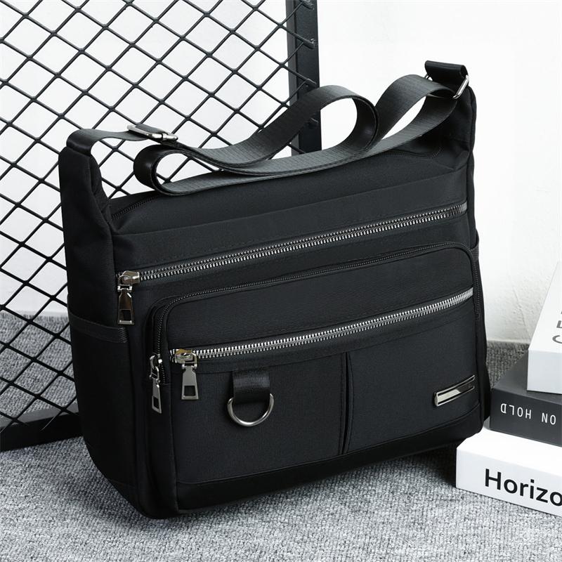 Large Capacity Business Men's Bag Water-repellent Shoulder Bag Commuter Crossbody Bag