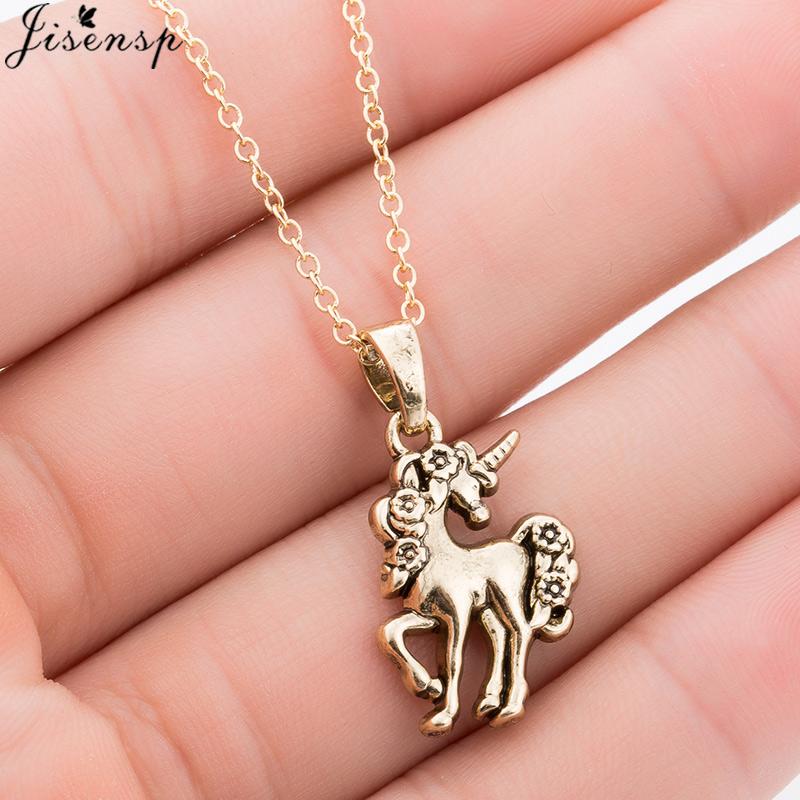 Lucky Running Horse Pendant Necklace Women Jewelry Cute Animal Horseshoe Horse Necklaces Mother's Day Accessories