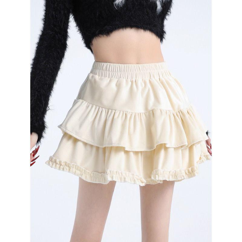 Women's French Retro Velvet High-Waist A-line Skirt: Pleated, Fluffy, Anti-exposure Design for Autumn/Winter