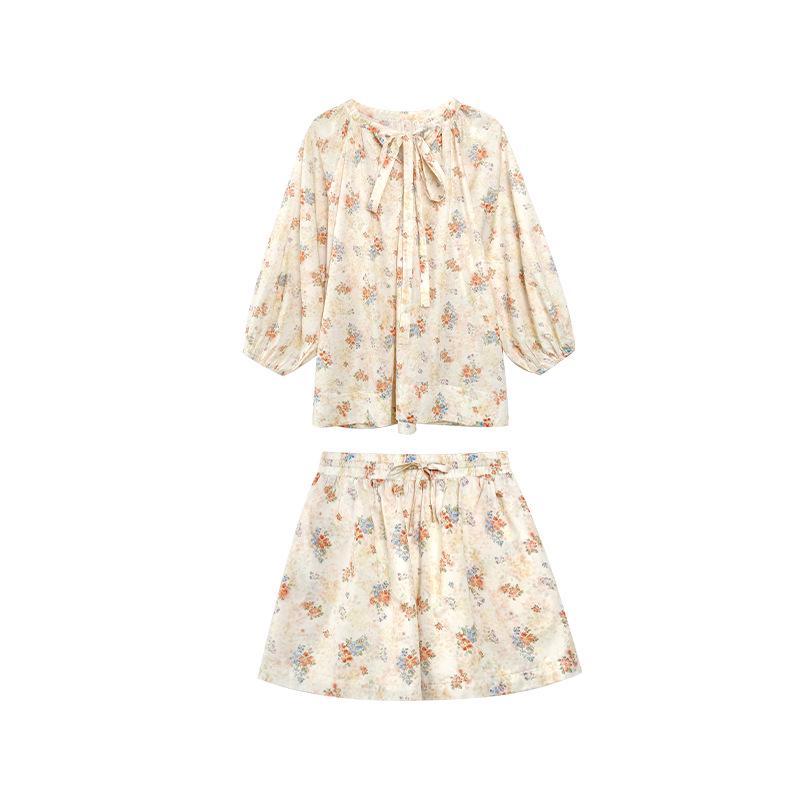 

NEWOPEN Лето 2024 г. Костюм-двойка Dopamine Floral со шнуровкой S1178 Small абрикосовый