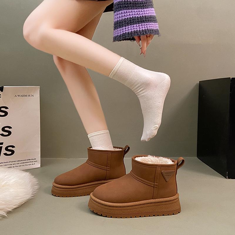 Women's 2025 Autumn/Winter Korean Fleece-Lined Leather and Fur Snow Boots with Thick Soles