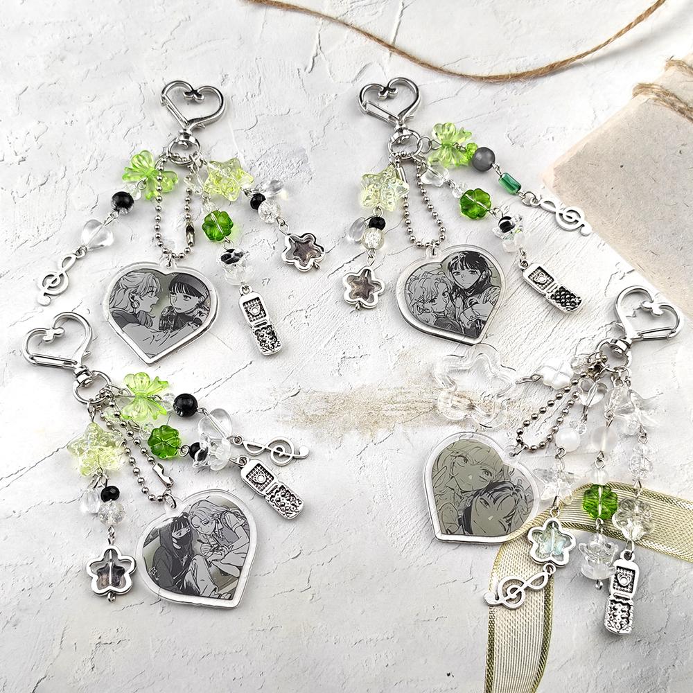 The Guy She Was Interested In Wasn't a Guy At All/Green Yuri Keychain Cute Anime Heart Keyring Handmade Beaded Accessory