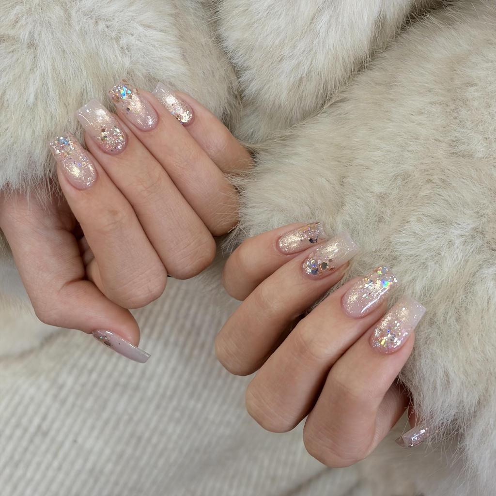 Flower Principal Damp Cat Eye Gel: Versatile Viral White Porcelain Glass Beads for Nail Whitening