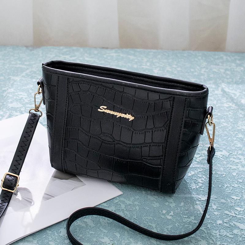 

Womn large-capacity bucket bag women s bag women s one fashionable shoulder bag