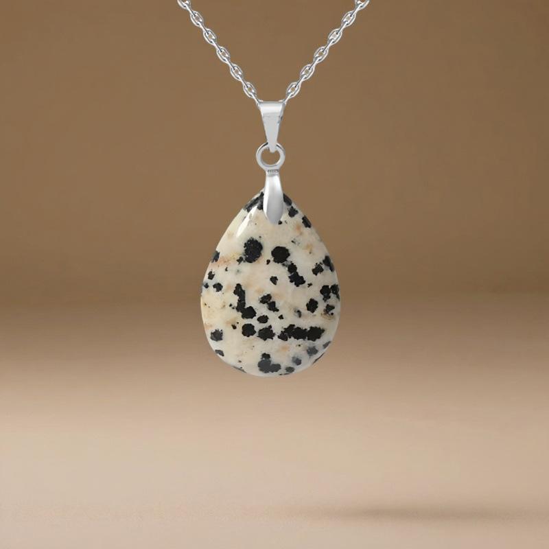 High quality hot selling natural crystal stone water drop pendant necklace jewelry simple fashion necklace merchandise jewelry