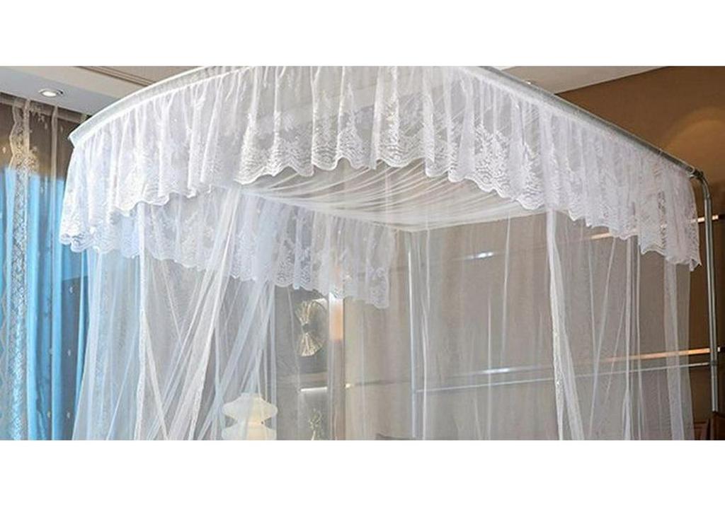 Palace Style Floor-Standing U-Shaped Double Bed Mosquito Net, Retractable with Three Doors, Dense Mesh, Sturdy Stainless Steel Support.