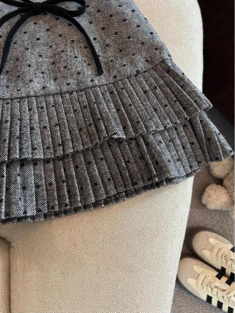 Gray Polka Dot Wool Blend A-Line Short Skirt for Women - Hip-Hugging, High-Waisted, Miu Style, Perfect for Autumn/Winter, Ideal with Boots.