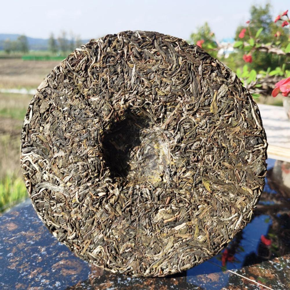 Classic Naka Ancient Tree Pu'er Tea 357g Spring Green Tea