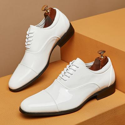 Moda Moda Nowe Męskie Białe Czarne Szpiczaste Sznurowane Biznesowe Płaskie Buty Derby Męskie Luksusowe Projektanckie Obuwie na Powrót do Domu Suknia Ślubna