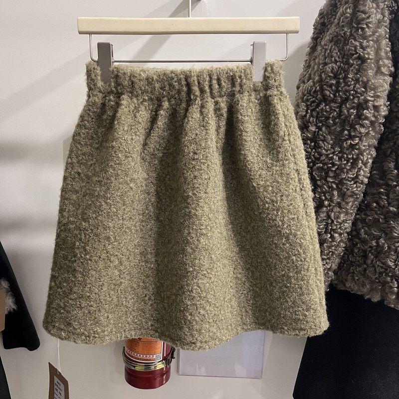 Korean High-Waisted Curly Fur A-Line Skirt - 2025 Autumn/Winter Petite Fashion, Elastic Waist, Slimming Design