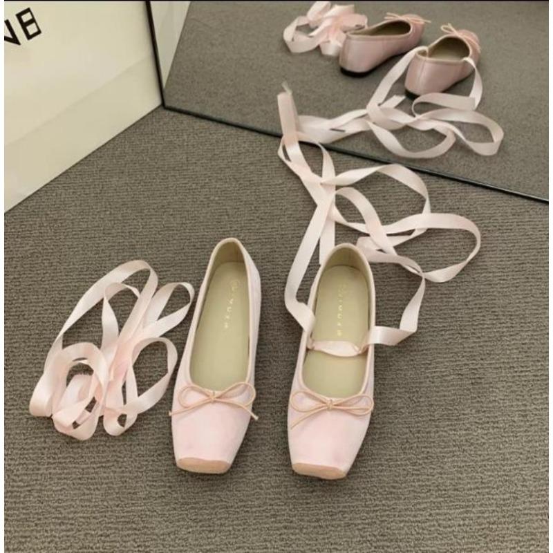 New Women's Flat Footwear Pink Ballet Women Single Shoes Fashion Lace Up Girl Mary Jane Shoes Sweet Flowers Ladies Loafers