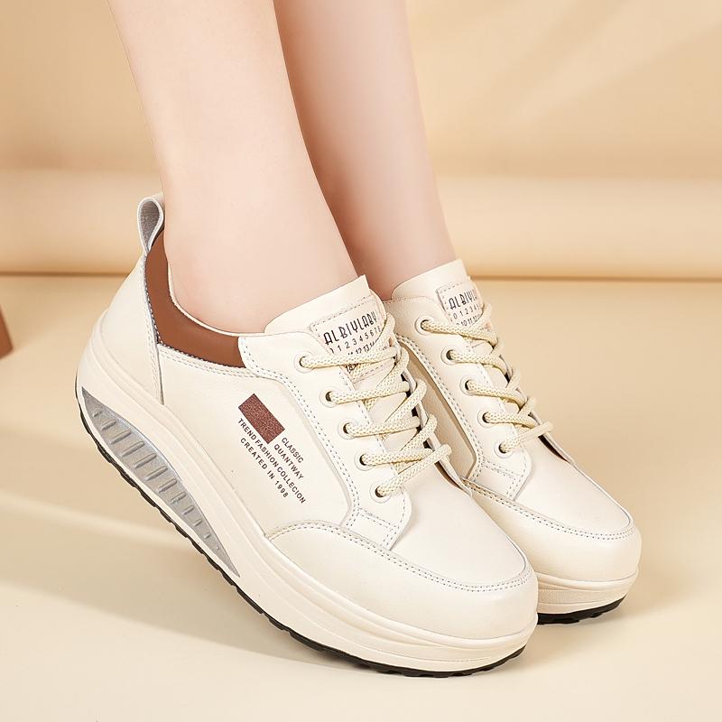 

Женские кроссовки с увеличением роста Белые кожаные на платформе Повседневные Простые Толстая подошва Обувь для студентов EU:41 бежевый