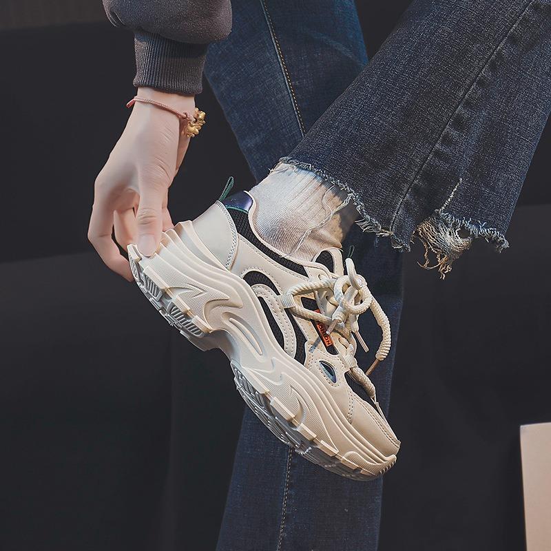 New dad shoes women's spring student sports running shoes casual thick soles increase height street shot
