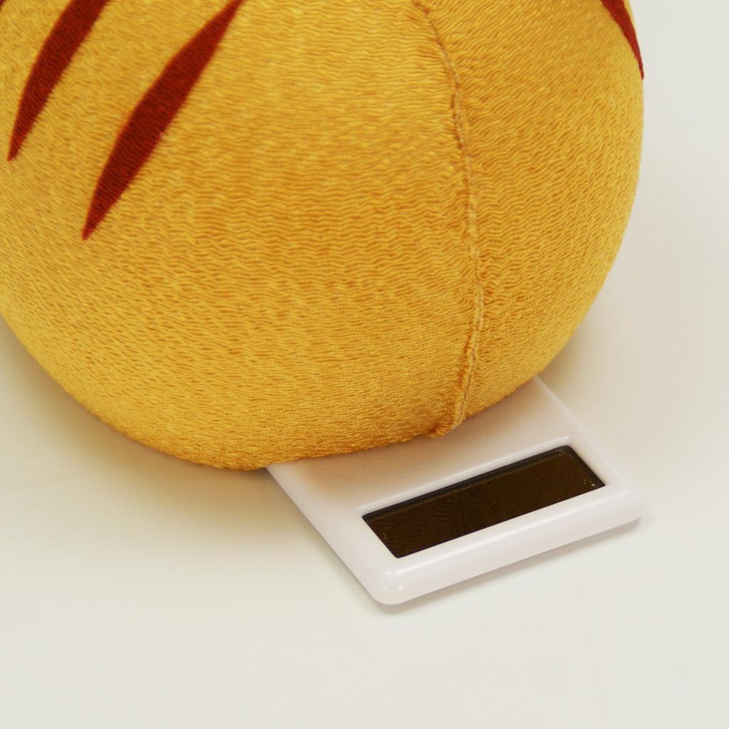 Osaka Choseido Lucky Swaying Parent Kitten Sitting Good Luck Original Wooden Tag Included Ornament, Cat, Solar, (Tabby Cat), Cat, Crepe, Goods,