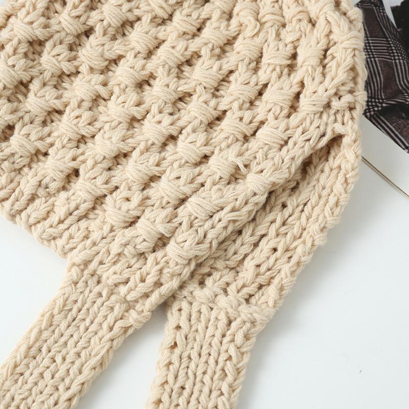 Hat for Women In Autumn and Winter Retro Rough Twill Handmade Knitted Hat Outdoor Cold Warm Hat Versatile Casual Pullover Hat Korean