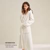 Pineapple Grid Quick-drying Coral Fleece Hooded Bathrobe – Skin-friendly, Warm, and Wearable for Winter Home Use.
