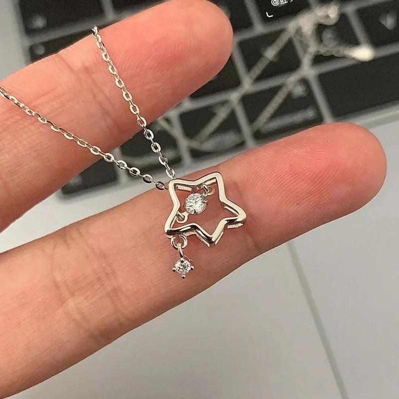 

Star Zircon Pendant Necklace for Women Luxury Sweet Cool Girl Punk Heart Clavicle Chain New Fashion Jewelry Party Gift