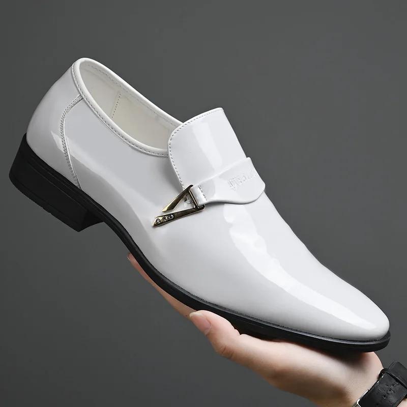 Leather Shoes for Men 2025 New Patent Leather Business Men Casual Shoes Slip On Party Dress Footwear Pointed Toe Loafers