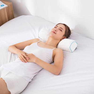 Mini Cuscino Cervicale in Memory Foam per Supporto del Collo e Allineamento della Colonna Vertebrale