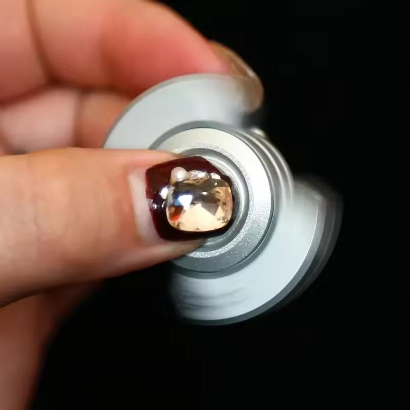 EDC Fidget Toy Metall Magnetischer Schieber Fidget Spinner Gyroskop Stressabbau Drehende Dekompression Anti-Angst Geschenke für Erwachsene