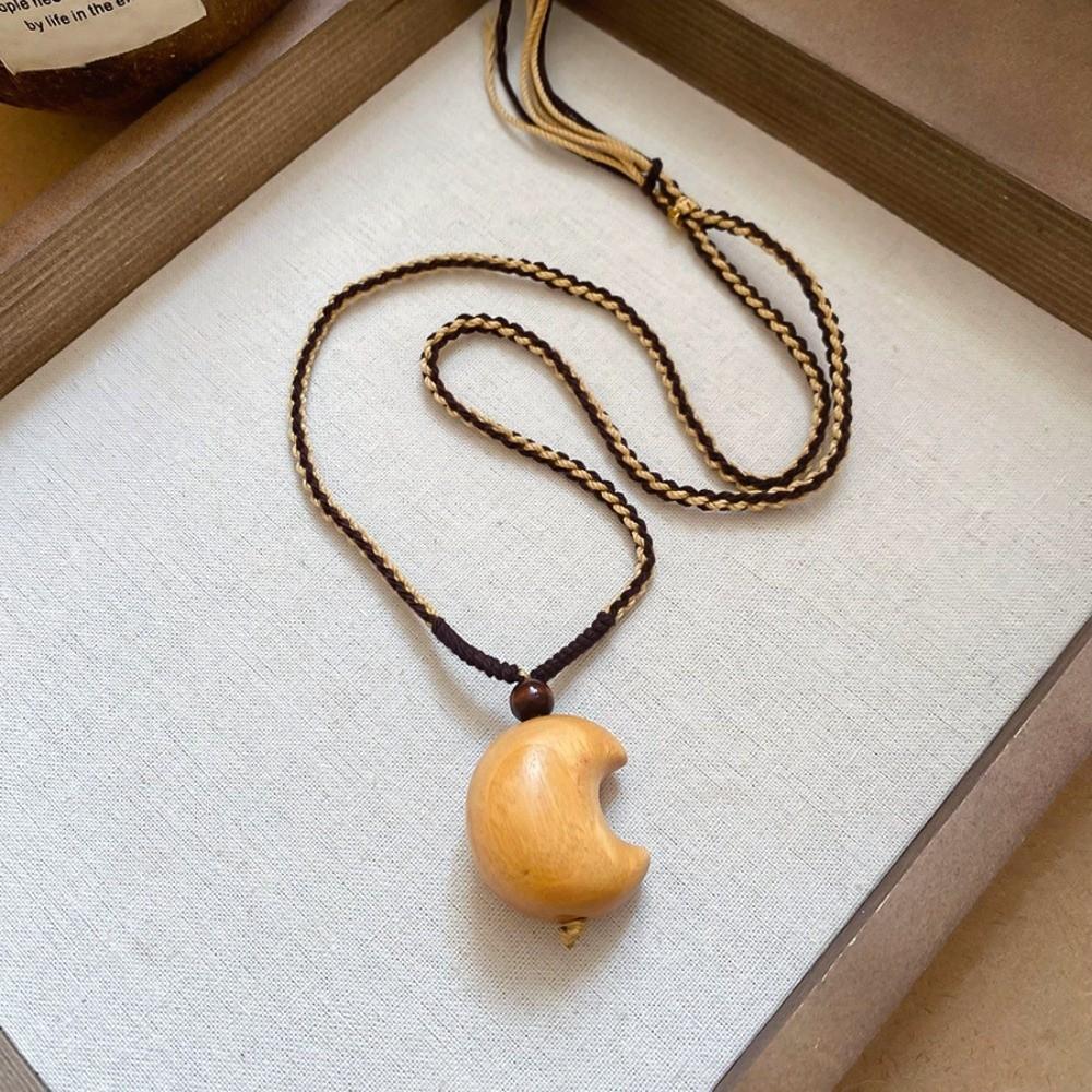 Pendant Wooden Star Moon Necklace Bohemian Style Couple Friends Choker Wood Clavicle Chain  Girls