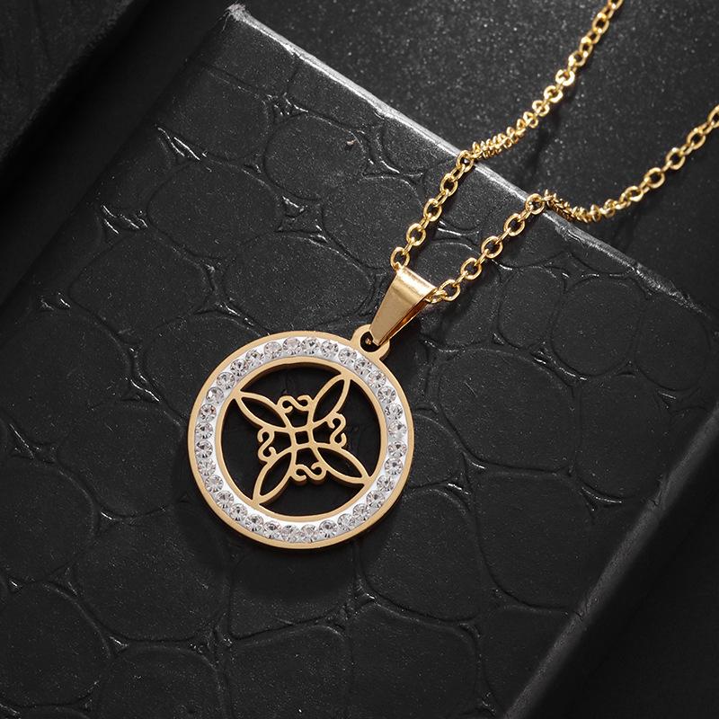 Witch's Knot Micro Fashion Light Luxurious Hollow Jewelry Pendant Necklace